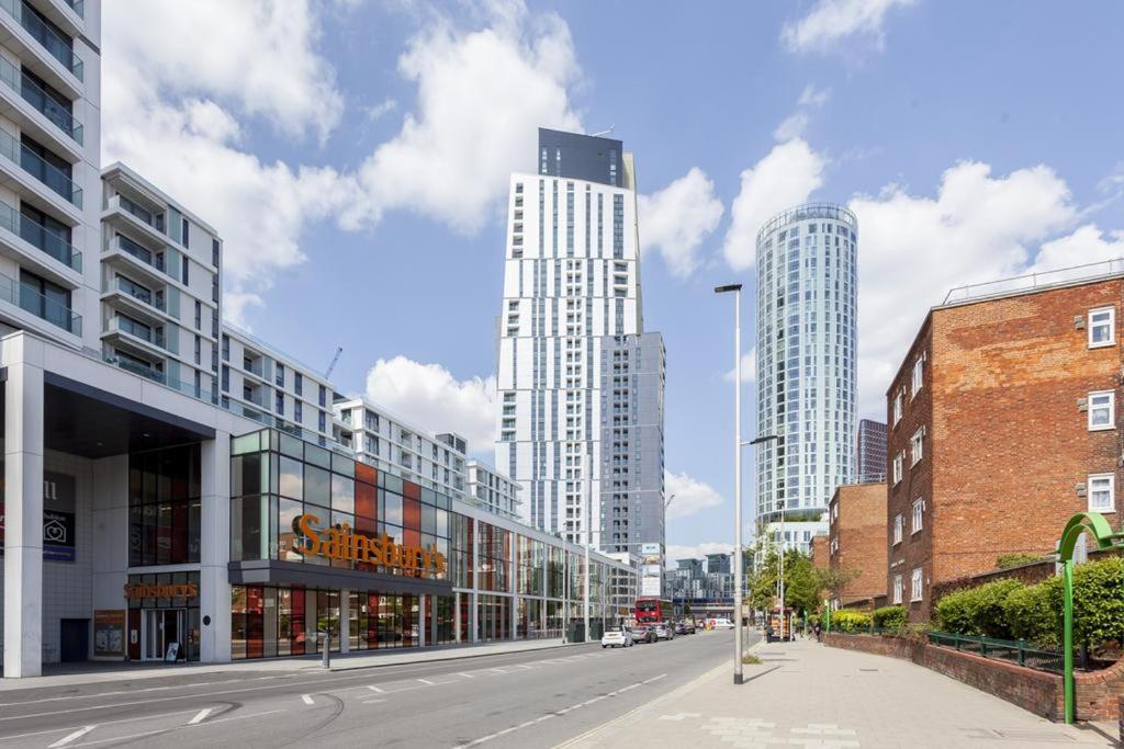Vauxhall To Eye * Londres
